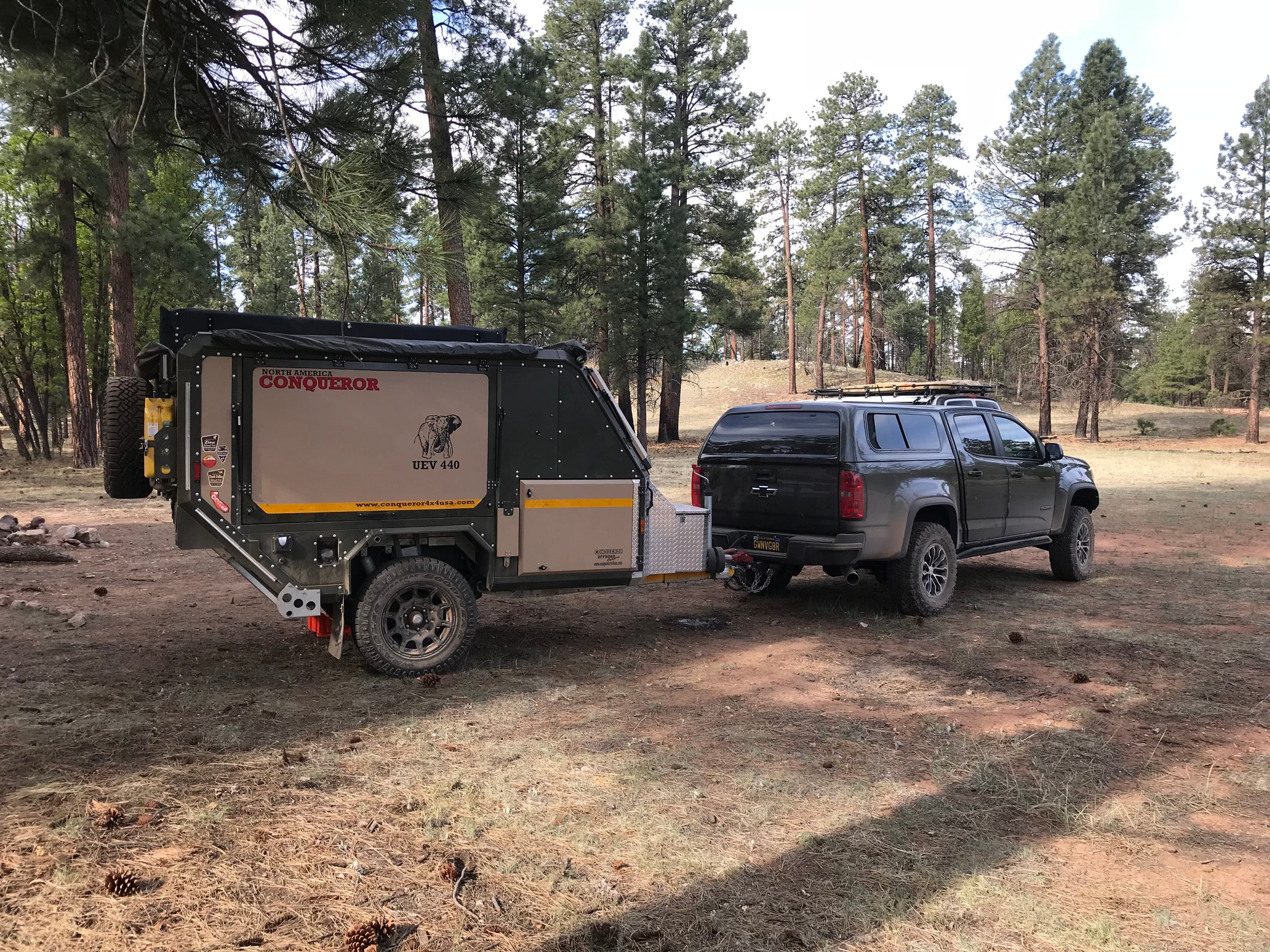 4thD Solar Panels with Merlin Solar Grid Conqueror Trailer