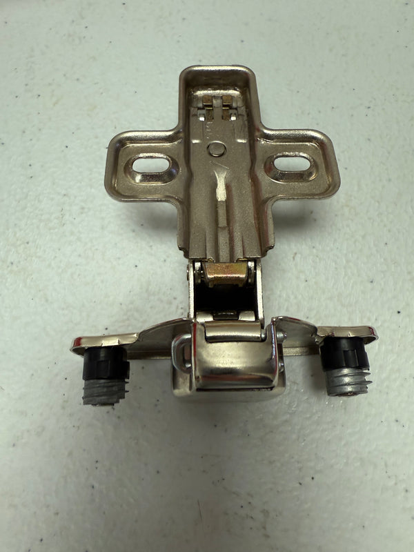 Cabinet hinge