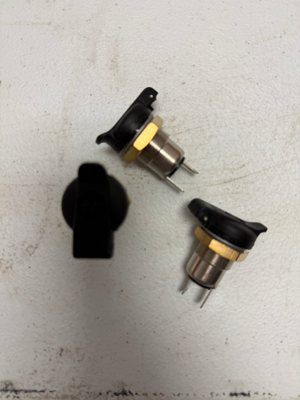Volt socket