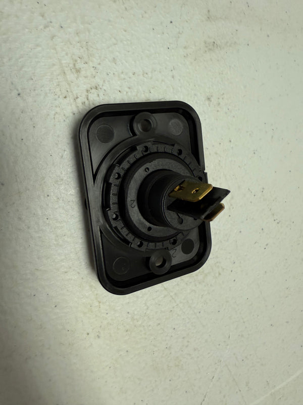 Merit Socket