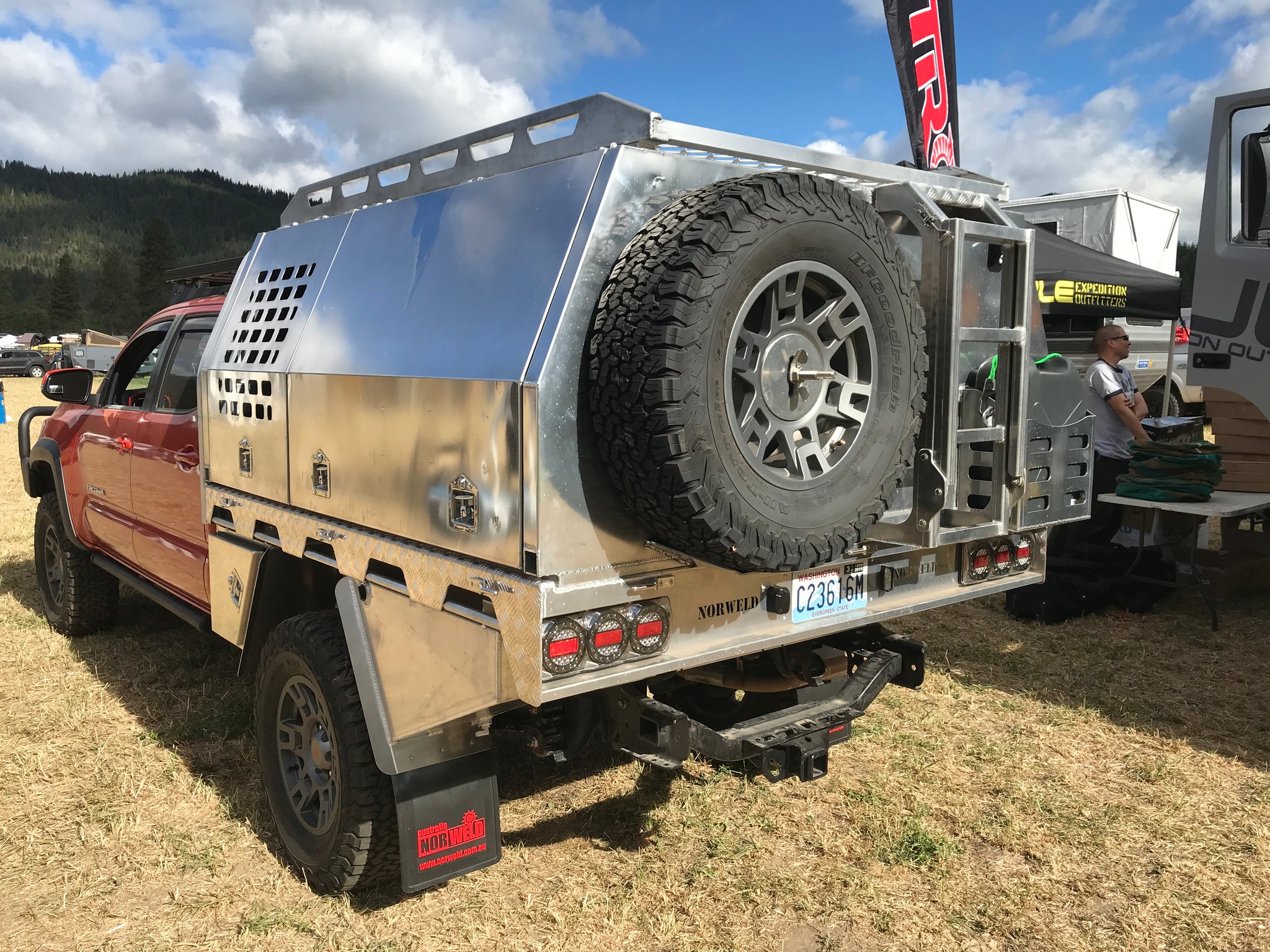 4thD Solar Panels with Merlin Solar Grid and Norweld
